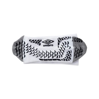 Umbro 防滑足球中筒襪